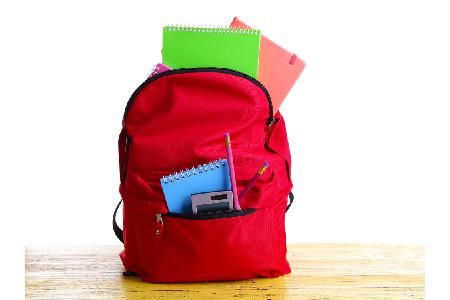 Es sind Osterferien und die Schultasche liegt irgendwo im Eck. Damit ist sie das perfekte Versteck für den Osterhasen, um se...