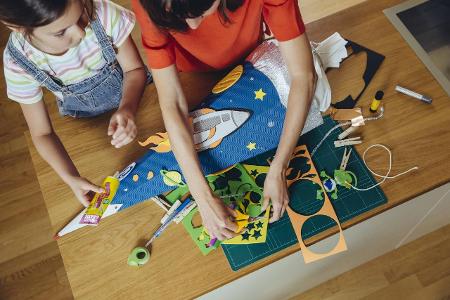 Basteln mit der ganzen Familie Schultüte Corona-Alltag