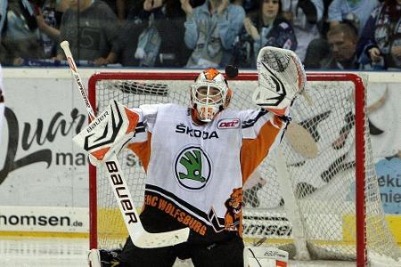 DEL: Straubing holt Goalie Vogl aus Wolfsburg