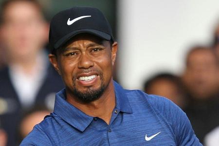 Tiger Woods wieder am Rücken operiert - wohl kein Comeback 2017 Tiger Woods wieder am Rücken operiert - wohl kein Comeback 2017