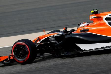 Honda auch bei Testfahrten mit Problemen - Hamilton Schnellster Honda auch bei Testfahrten mit Problemen - Hamilton Schnellster