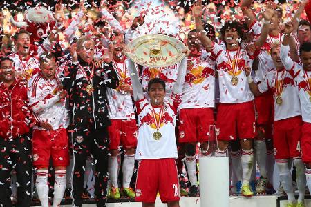 77 Punkte reichten 2013 nur zum Vizemeistertitel hinter der Wiener Austria. Im Jahr darauf wurde der von Roger Schmidt bei S...