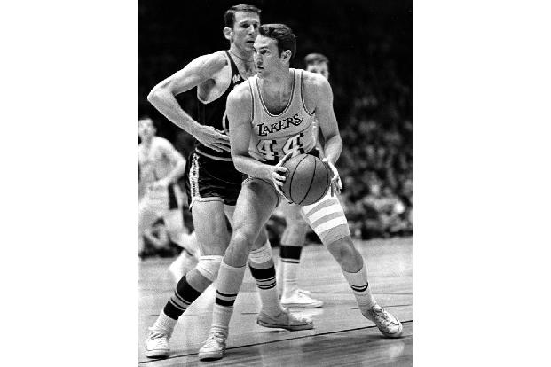 9. Jerry West - 4457 Punkte