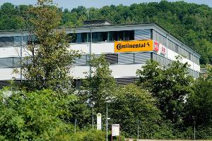 Continental prüft eigene Akku-Fertigung für E-PKW