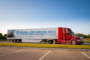 Toyota optimiert Brennstoffzellen-Lkw