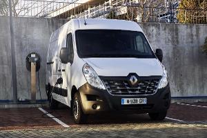 Renault elektrifiziert den Transporter Master