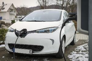 E-Auto-Zulassungen auf Rekordhoch