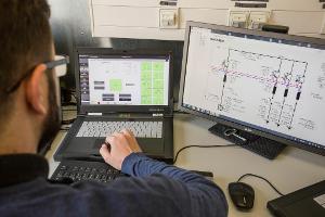 "E-Auto-Akkus können Stromnetze stabilisieren"