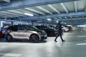 BMW erweitert hauseigene Ladeinfrastruktur