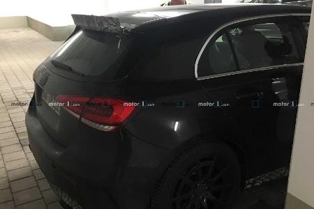 Mercedes-AMG A 45 (2019) Erlkönig von Motor1.com-Leser erwischt