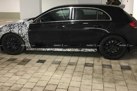 Mercedes-AMG A 45 (2019) Erlkönig von Motor1.com-Leser erwischt