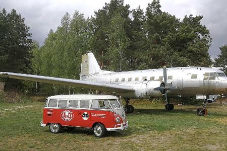 Zeitreise: Unterwegs im VW T1 von 1962