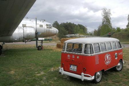 Zeitreise: Unterwegs im VW T1 von 1962