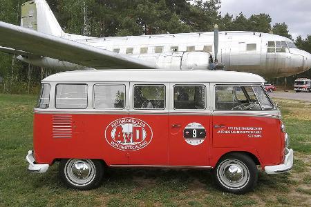 Zeitreise: Unterwegs im VW T1 von 1962