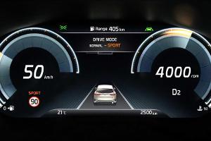 Kia XCeed (2019) mit digitalem Instrumentendisplay geteasert