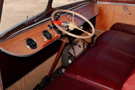 Kaufen Sie dieses irre Vintage-Wohnmobil mit Porsche-Antrieb, werden Sie zum #VanLife Boss