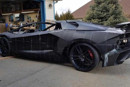 Physiker und sein Sohn 3D-drucken einen Lamborghini Aventador