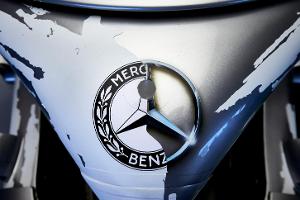Mercedes lüftet Geheimnis: So sieht die Gedenk-Lackierung aus!