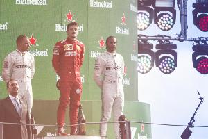 Formel 1 Monza 2019: Nervenstarker Leclerc bezwingt Mercedes-Duo!