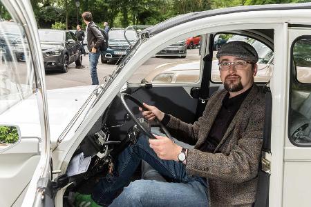 Zeitreise: Unterwegs im Citroën 2CV