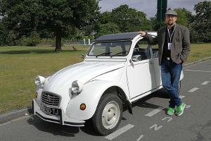 Zeitreise: Unterwegs im Citroën 2CV