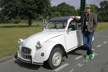 Zeitreise: Unterwegs im Citroën 2CV