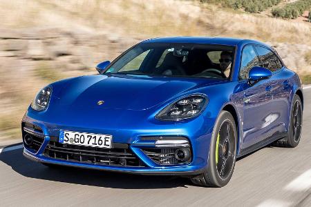 Platz 1: Porsche Panamera Turbo S E-Hybrid Sport Turismo