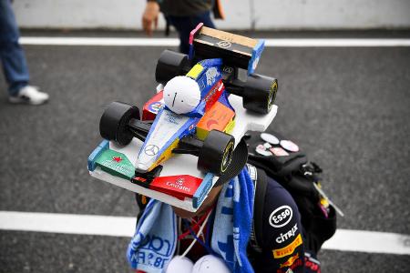 Wir lieben Japan: Die verrücktesten Formel-1-Fans in Suzuka