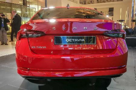 Skoda Octavia (2020) Live