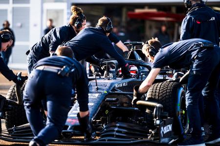 Erste Fahrbilder vom neuen Alfa Romeo C39