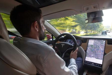 Tesla-Update: Mehr Reichweite, verbesserte Navigation und mehr.