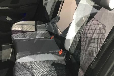 VW Golf 8 glänzt in Mega-Galerie mit mehr als 200 Bildern