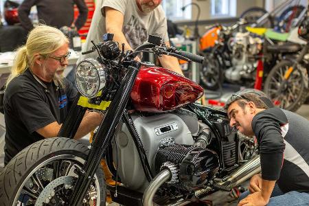 BMW Motorrad Concept R18 /2: Custom-Bike mit fettem Boxer