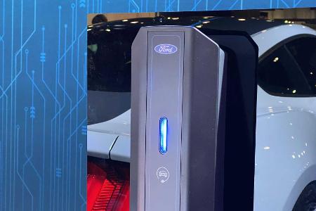 Ford Mustang Lithium mit über 900 PS starkem Elektroantrieb