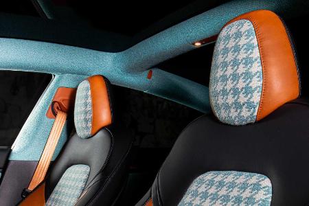 Vilner pimpt Tesla Model 3-Interieur mit Hahnentrittmuster und viel Türkis