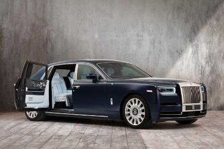 Rolls-Royce Rose Phantom: Luxus mit aufwendigen Rosen-Stickereien Rolls-Royce Rose Phantom: Luxus mit aufwendigen Rosen-Stickereien