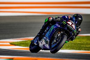 Hamilton testet MotoGP-Bike: Rossi "jetzt noch größerer Fan von Lewis"