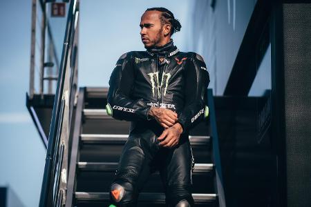 Hamilton testet MotoGP-Bike: Rossi 