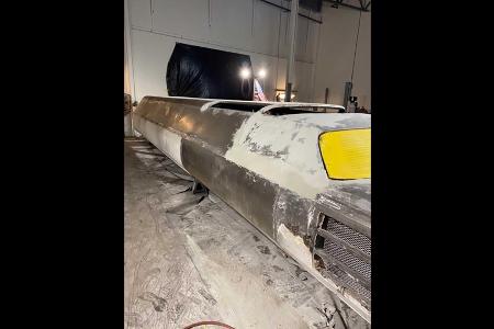 Das längste Auto der Welt ist ein Cadillac Eldorado mit 26 Rädern