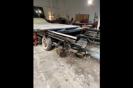 Das längste Auto der Welt ist ein Cadillac Eldorado mit 26 Rädern
