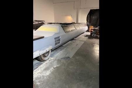 Das längste Auto der Welt ist ein Cadillac Eldorado mit 26 Rädern