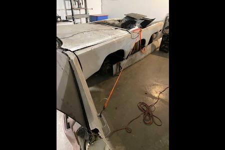 Das längste Auto der Welt ist ein Cadillac Eldorado mit 26 Rädern