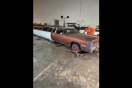 Das längste Auto der Welt ist ein Cadillac Eldorado mit 26 Rädern