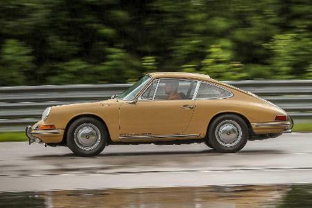 Zeitreise: Unterwegs im Porsche 911 von 1966