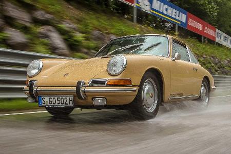 Zeitreise: Unterwegs im Porsche 911 von 1966