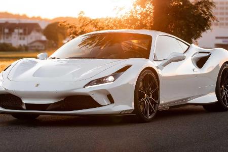 Ferrari F8 Tributo von Novitec hat große Kraft und große Räder Ferrari F8 Tributo von Novitec hat große Kraft und große Räder