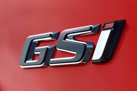 Opel Insignia GSI Facelift: Nun mit neuem 230-PS-Turbobenziner Opel Insignia GSI Facelift: Nun mit neuem 230-PS-Turbobenziner