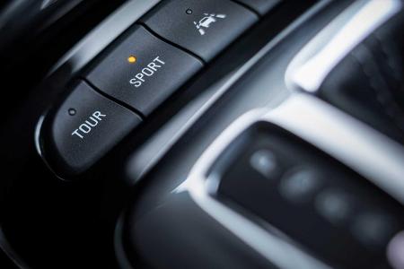 Opel Insignia GSI Facelift: Nun mit neuem 230-PS-Turbobenziner
