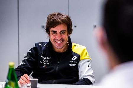 Formel-1-Rückkehrer Fernando Alonso ist von sich selbst am meisten überzeugt Formel-1-Rückkehrer Fernando Alonso ist von sich selbst am meisten überzeugt