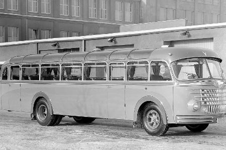 Mercedes-Benz L 6600: Legendärer Laster